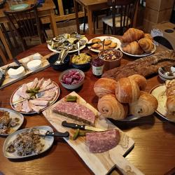 Chez Armand