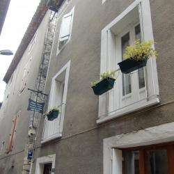 Chez Tania