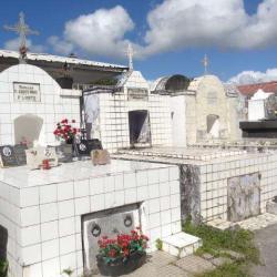 Cimetière De La Levée