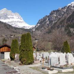 Cimetière De Servoz