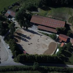 Club Hippique De Taravas