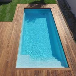 Cocktail Piscines 83