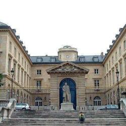 Collège De France