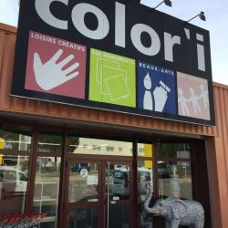 Color'i
