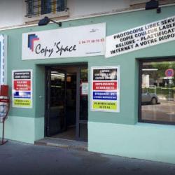 Copy Space
