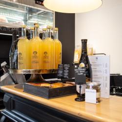 Corner Du Fromager