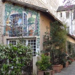 Cour De L' Etoile D' Or