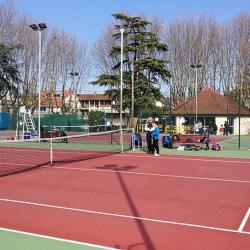 Court De Tennis