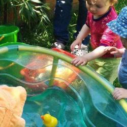 Creche Parentale Fruits De La Passion