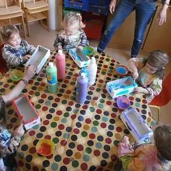 Crèche Parentale Les Fripouilles