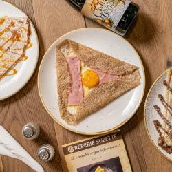 Creperie Suzette - Luggage Storage