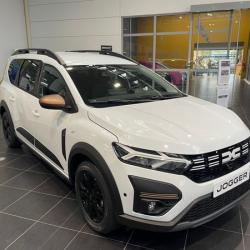 Dacia Maintenon - Car Lovers