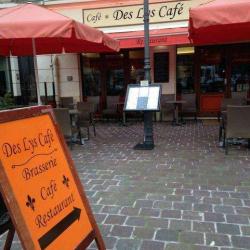 Des Lys Café