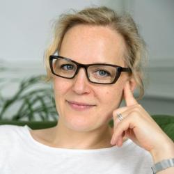 Desmettre Daphné