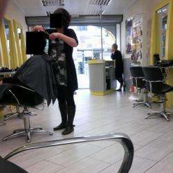 Diagonal Coiffure