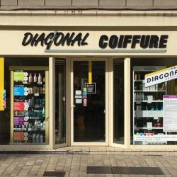 Diagonal Coiffure