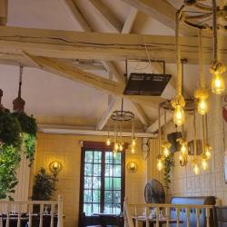 Dock's Café