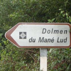 Dolmen Du Mané Lud