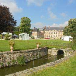 Domaine De Courson