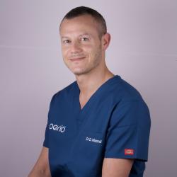 Dr David Nisand - Parodontiste Implantologiste - Paris 16