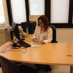 Dr. Elena Roberti - Radiothérapeute