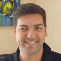 Dr Nicolas Girard