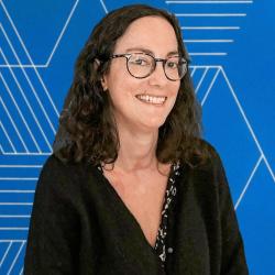 Dr Sarah Grünbaum