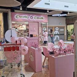 Dreams Donuts