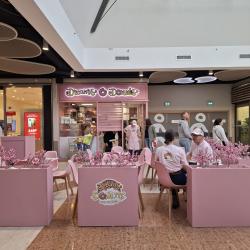 Dreams Donuts