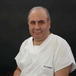 Dr. Thomé François
