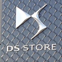 Ds Store Tours