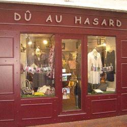 Dû Au Hasard