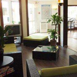 East Hotel