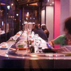 Eat Sushi