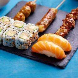 Eat Sushi