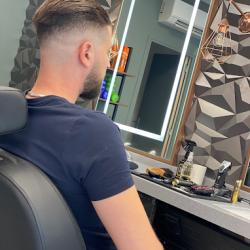 Ek Hairstylist