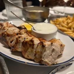 Em Sherif Café