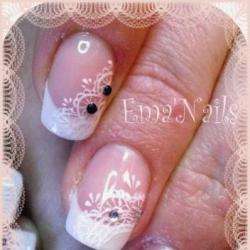 Ema'nails