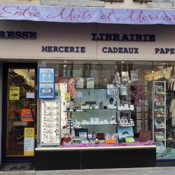 Entre Mots Et Merveilles
