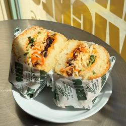 Eriu Deli