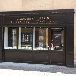 Esch Emmanuel