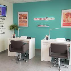 Esthetic Center