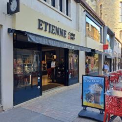 Etienne Coffee & Shop