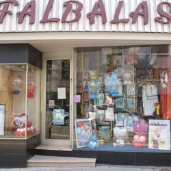 Falbalas