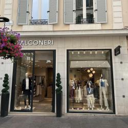 Falconeri