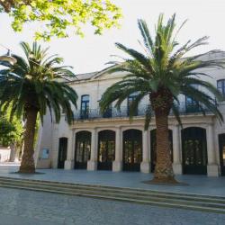 Foyer Municipal De Mèze