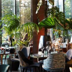 Frame Brasserie