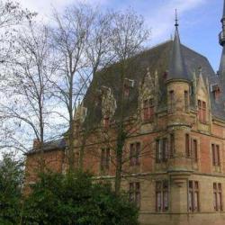 Gîte De Groupe Le Château Du Petit Bois