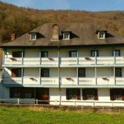 Gîte De Groupe Le Garaibie