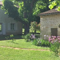 Gite Du Domaine De Puy Le Comte